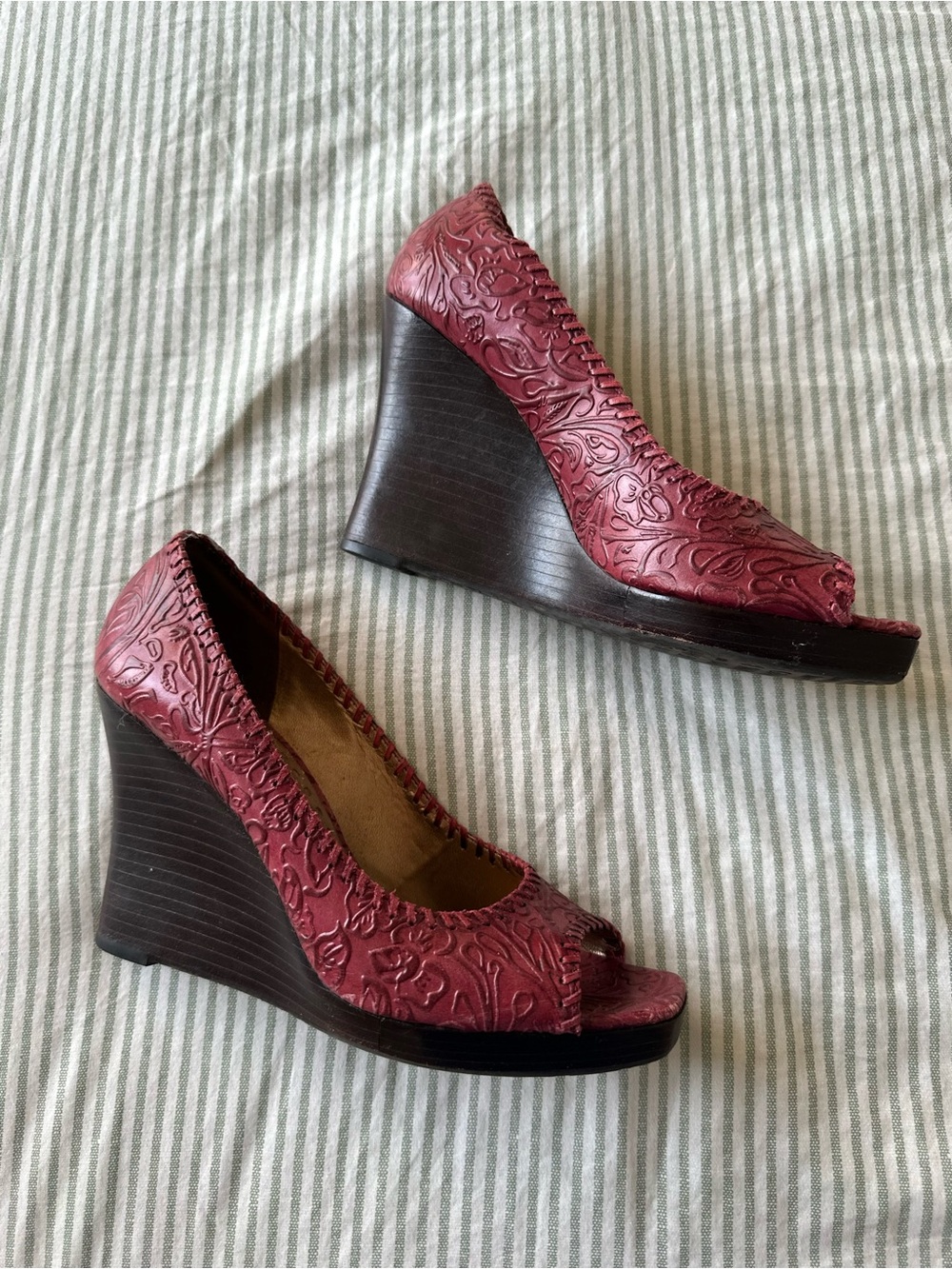 Vintage Burgundy Embossed Peep-Toe Wedge Heels